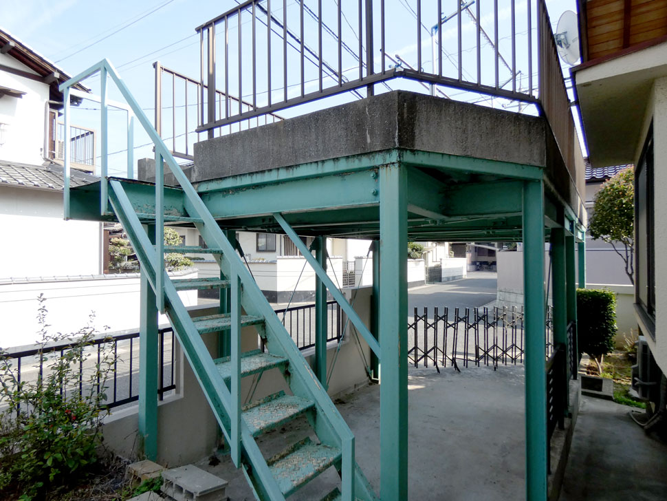 タルト不動産 岡山県総社市 倉敷市 岡山市の不動産 賃貸 売買 リノベーション 屋上物干しカーポートのある貸家
